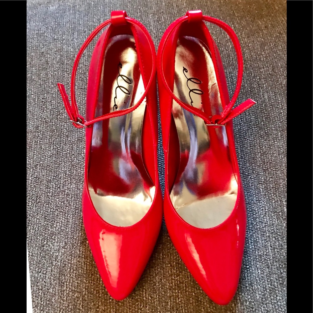 Elle - Sexy Red Pumps with ankle strap